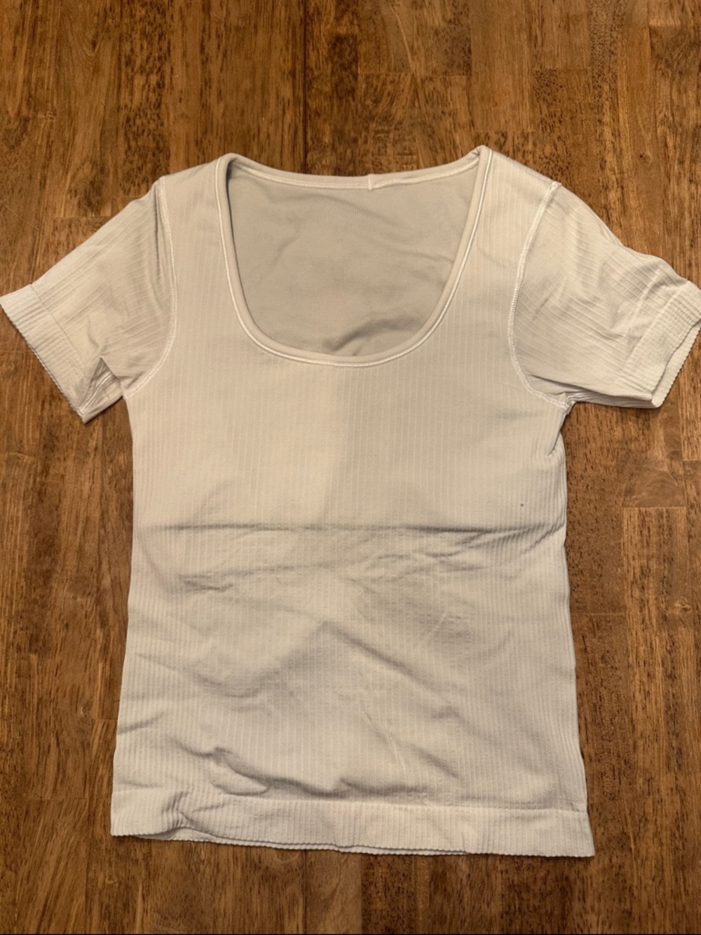lululemon athletica Women's Scoop Ribbed Short Sleeve Top - off white/gray
